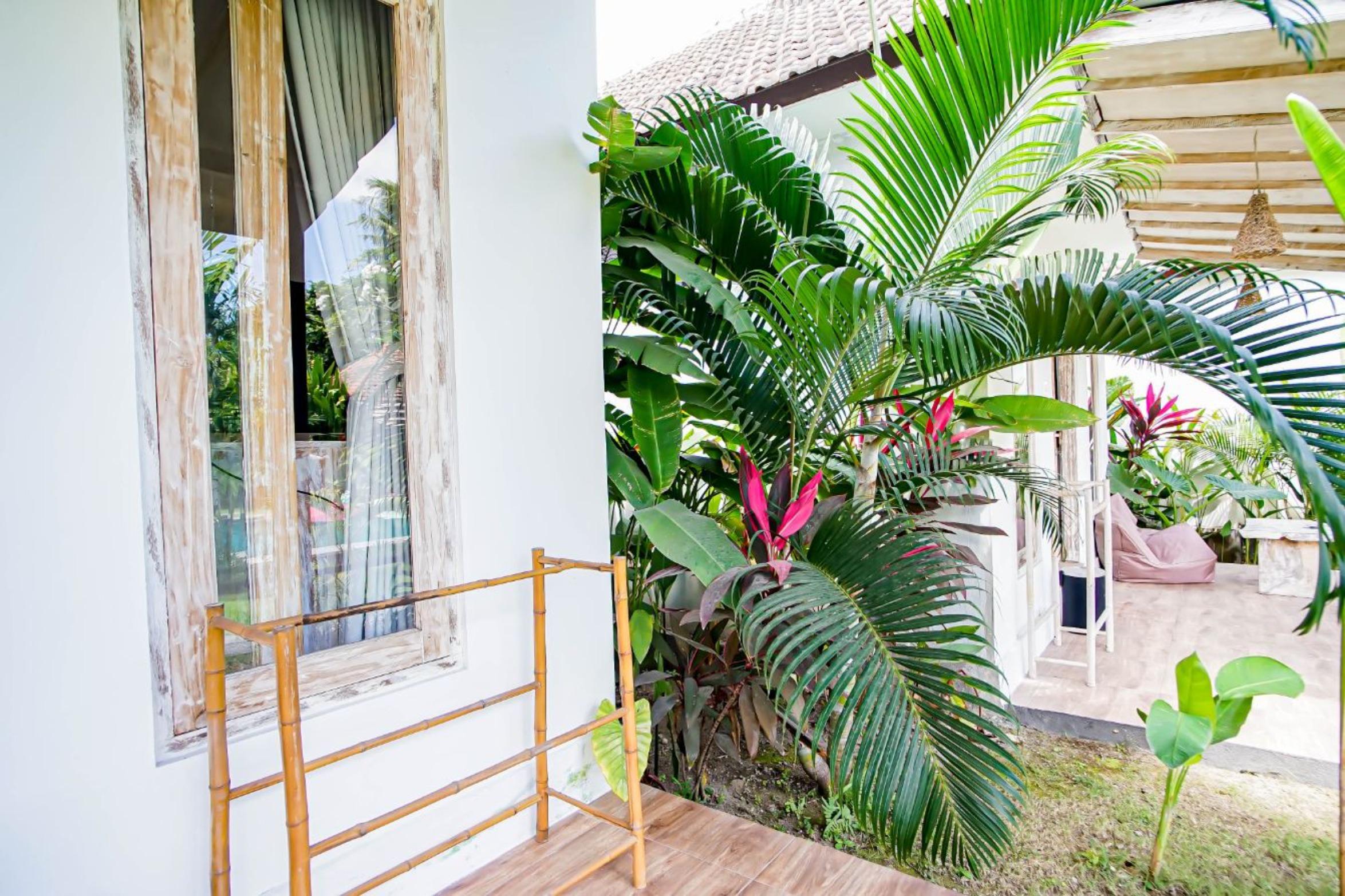 Agung Wiwin Homestay & Restaurant Mengwi Exteriör bild
