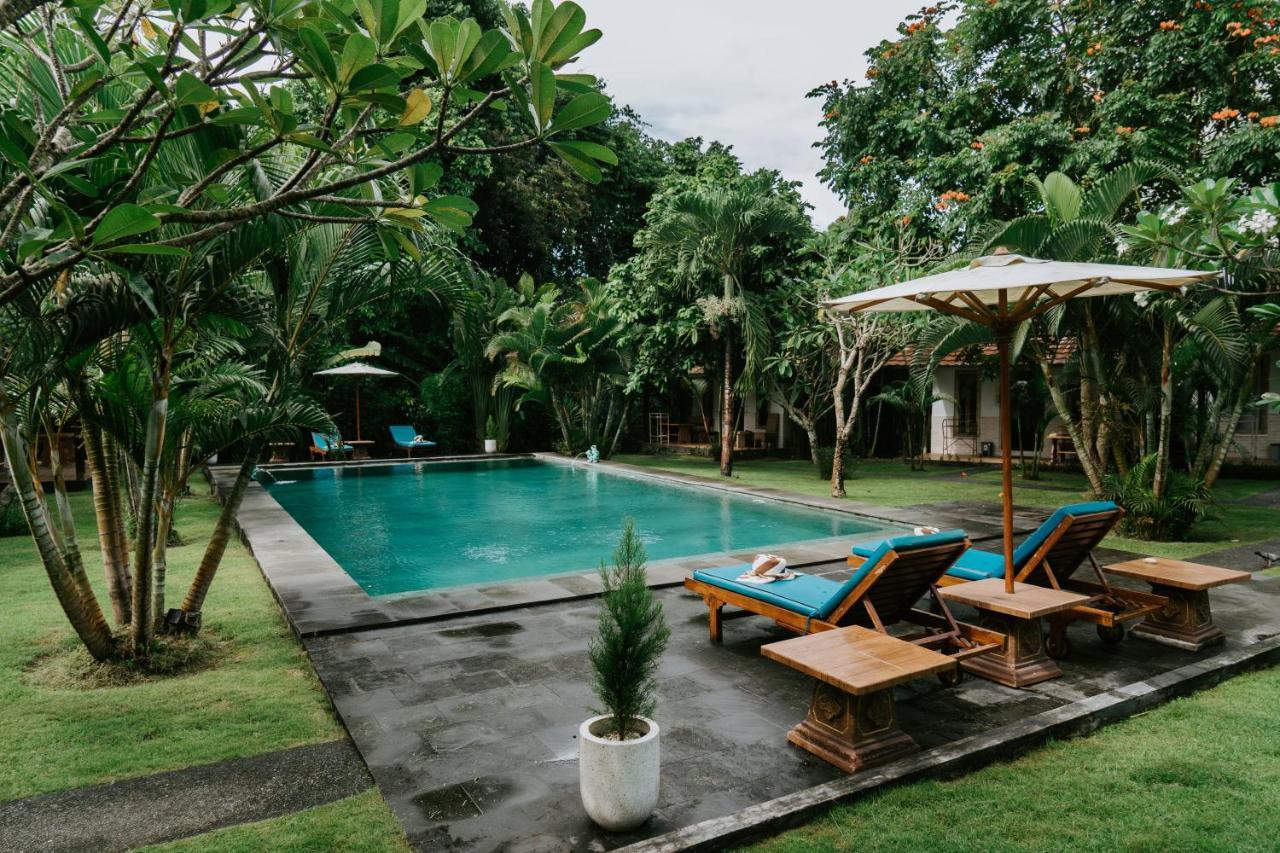 Agung Wiwin Homestay & Restaurant Mengwi Exteriör bild