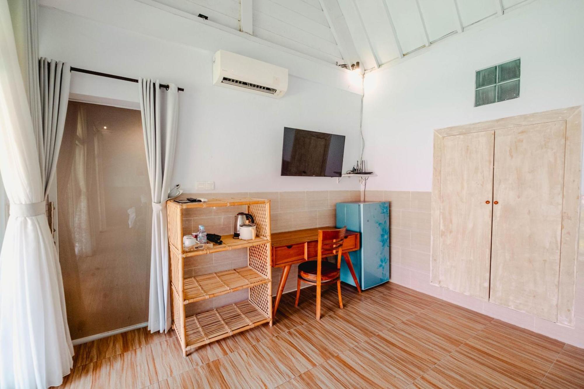 Agung Wiwin Homestay & Restaurant Mengwi Exteriör bild