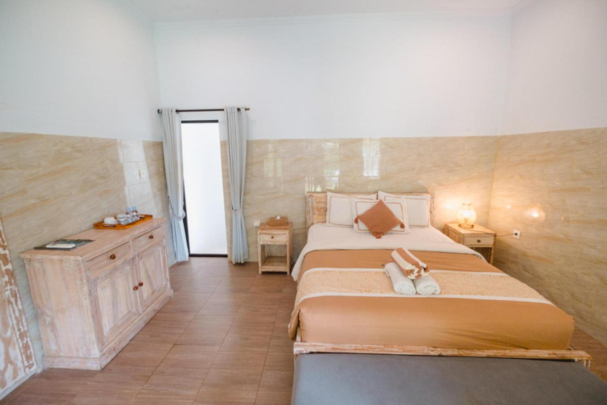 Agung Wiwin Homestay & Restaurant Mengwi Exteriör bild